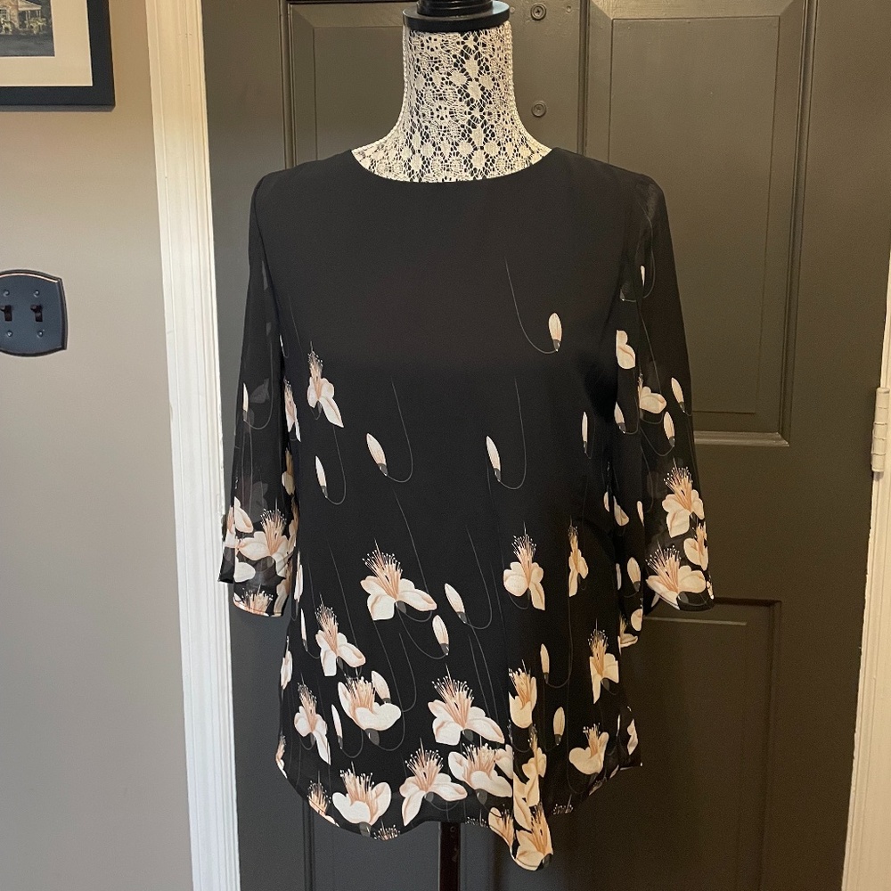 NWT Black print blouse